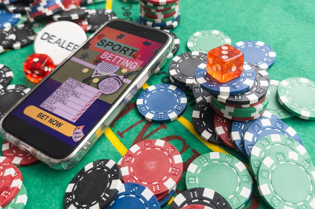 Play classic table games and thrilling slots, all with massive jackpots and amazing bonuses waiting for you to claim. 5